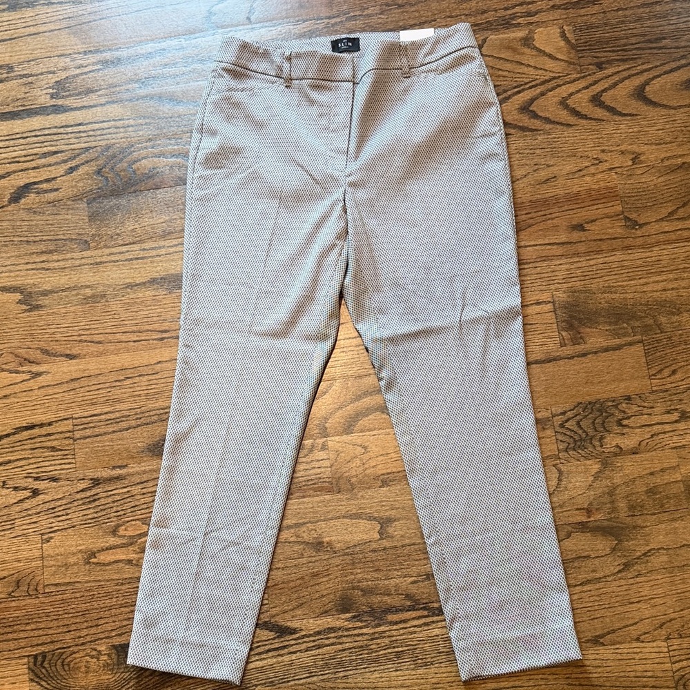 White House Black Market Gray Patterned Pants
